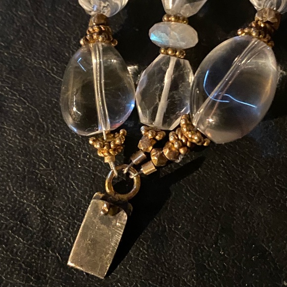 Vintage Crystal glass and gold 3 strand bracelet. - Picture 7 of 17